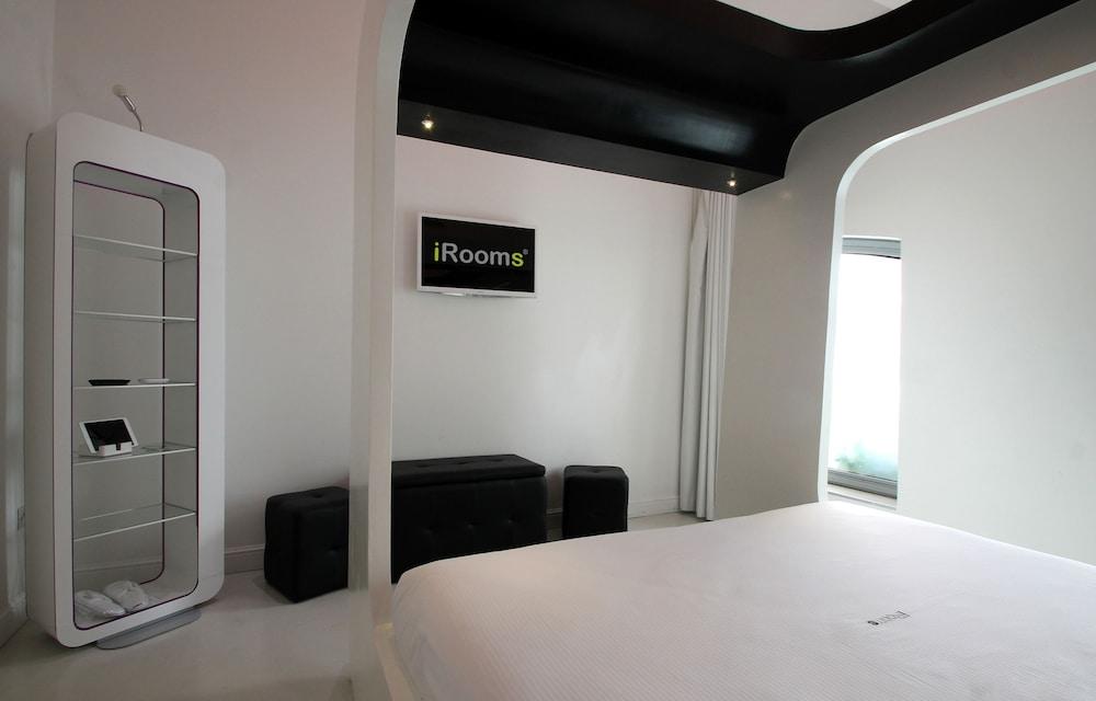 Wrooms Guest House Roma Esterno foto