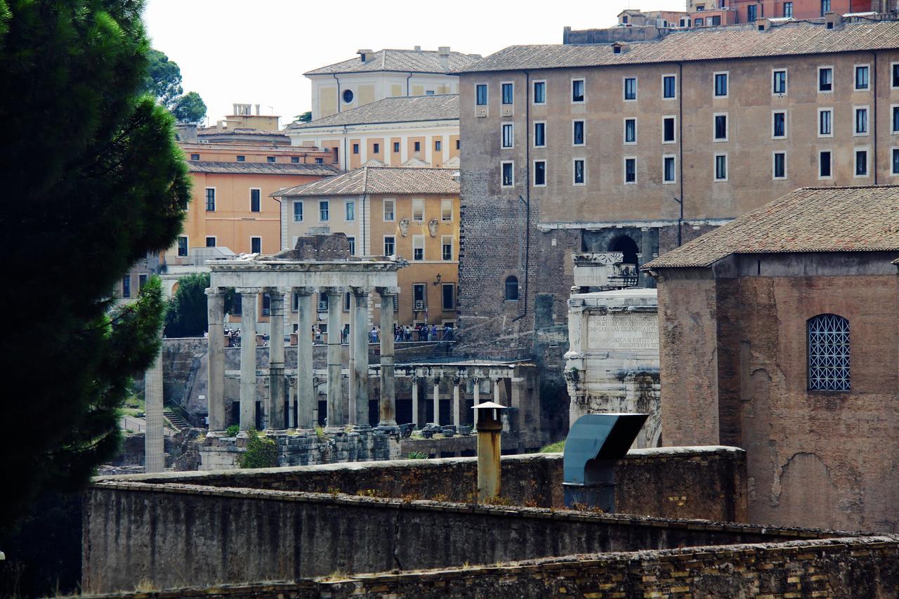 Wrooms Guest House Roma Esterno foto